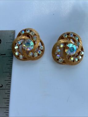 CHAREL vintage gold tone opalescent crystals